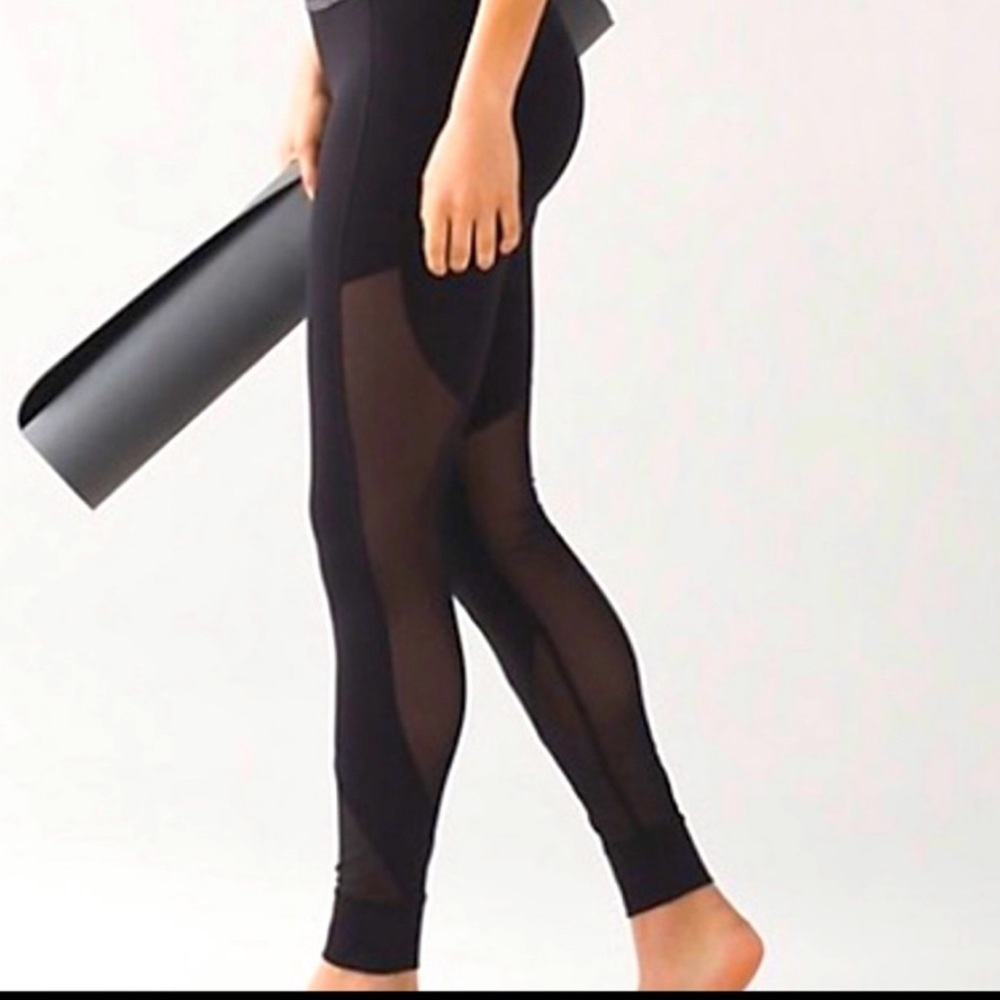 LuluLemon black mesh leggings, size 4